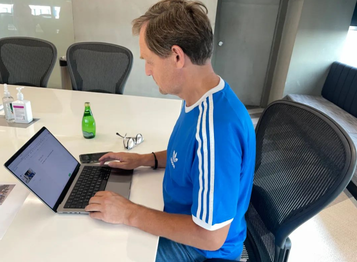 從全球CEO“小作文”觀察adidas如何加碼中國