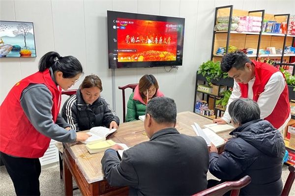 浙江嵊州市煙草專賣局：“香溢”志愿聚合力 普法宣傳齊動員