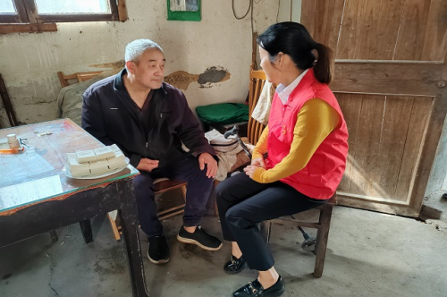 浙江嵊州市煙草專賣局：黨建引領暖人心 “溢”心為民做表率