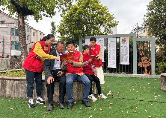 黨建聯建+“香溢”志愿 聯手共建享“三富”