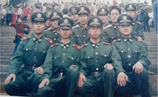 湖北咸豐：四名“老兵”的市場凈化路