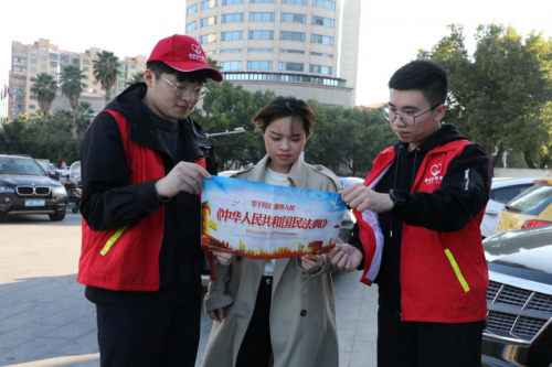 引“精”據“典”，護航新時代美好生活