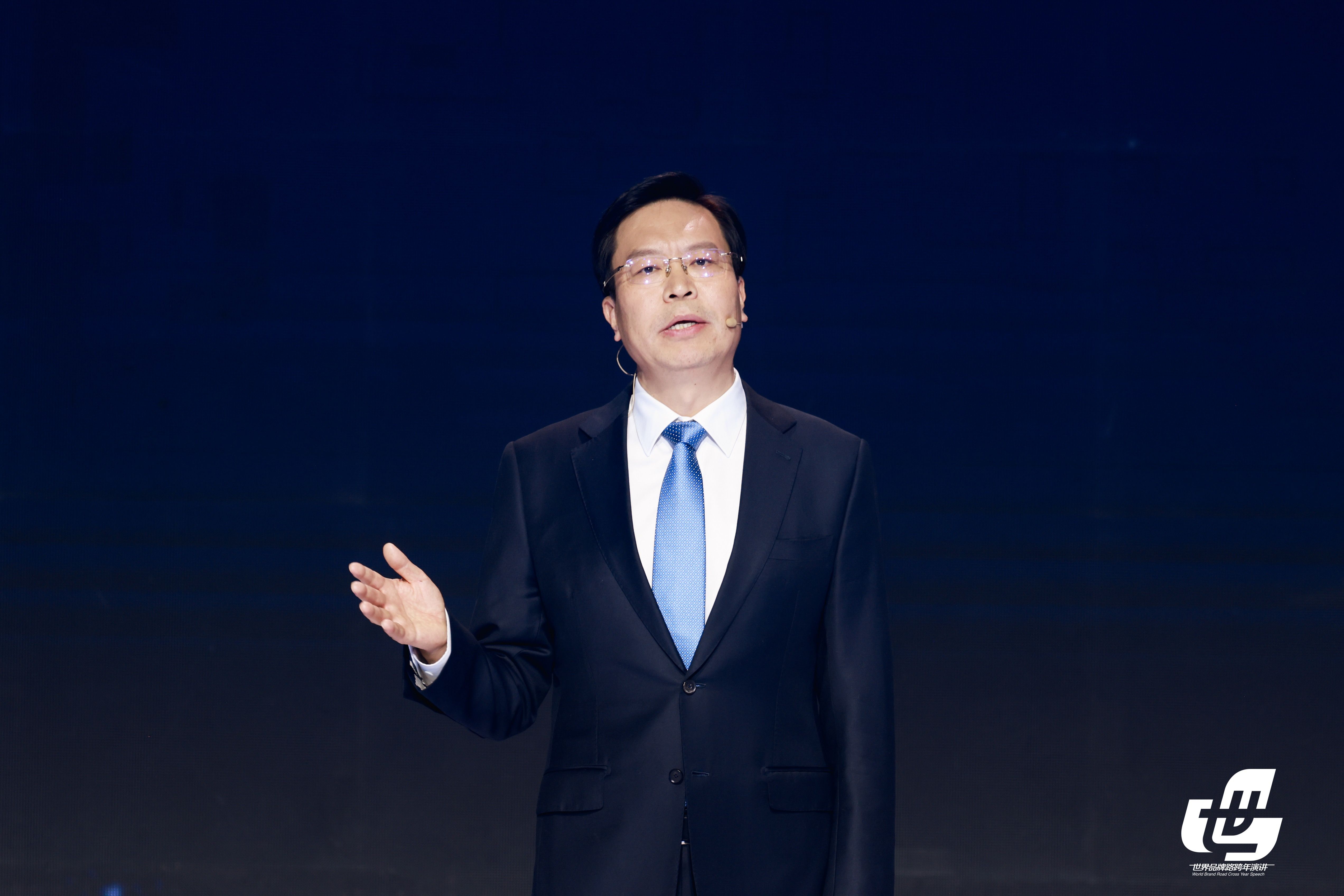 蒙牛集團李鵬程：天生要強世界牛——站在世界舞臺中央為國爭光