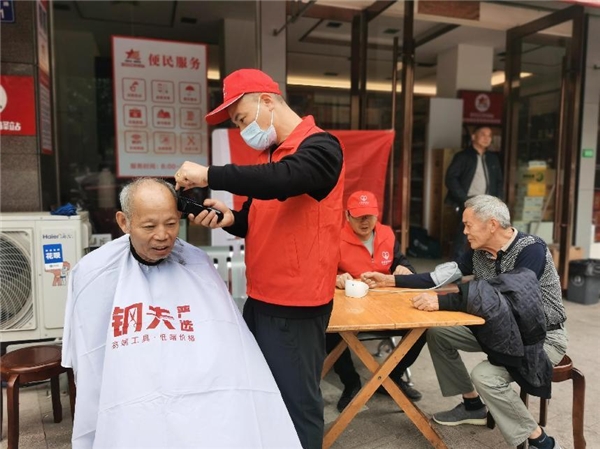 社區小驛站 服務大民生