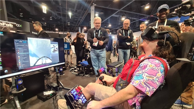 攜獲獎產品Crystal參加CES2024，高端頭顯品牌小派科技體驗震撼全場