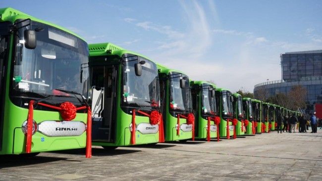 繪就綠色城鄉交通藍圖！安凱客車駛入“書畫之鄉”