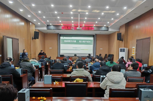 湖北英山：應答有速度 指導有精度 服務有溫度