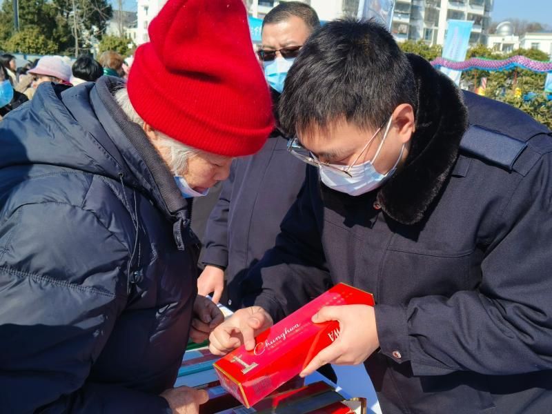 江蘇宜興：惠民活動“三下鄉” 服務群眾“零距離”