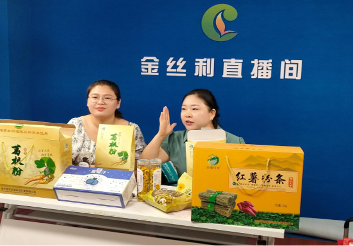 四季不歇 耕耘不輟 把好事、實事辦在群眾心坎上