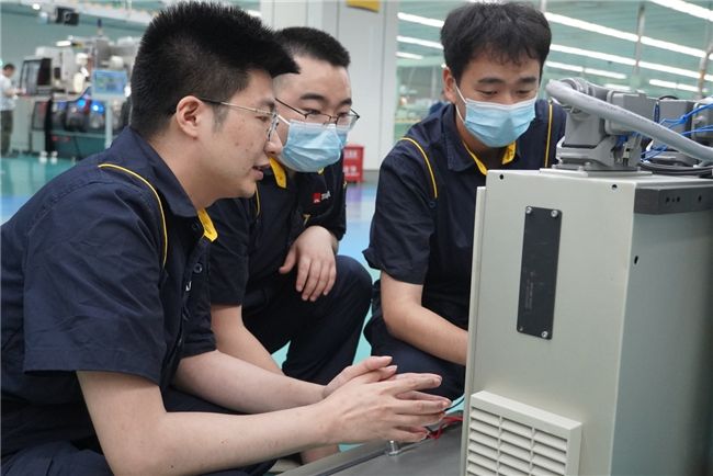 重慶中煙重慶卷煙廠發揮技能大師工作室作用增強創新動力