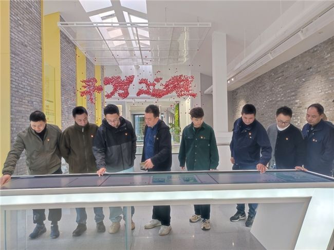 浙江安吉：“實”字當頭 推進主題教育走深走實