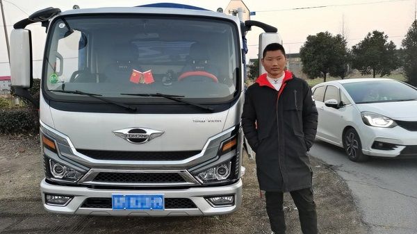 龍年開大G，生意杠杠滴 90后小伙耿師傅和領航大G的開年新生意