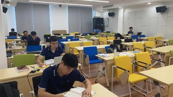 破立并舉！推動青年人才冒尖出彩