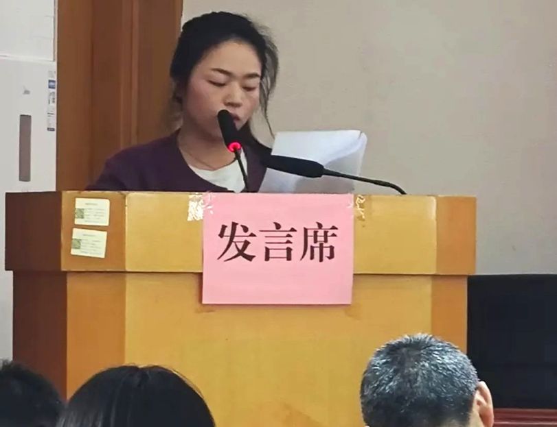 四年福彩路，她用“煙火氣”和“人情味”把小店做成了“家”