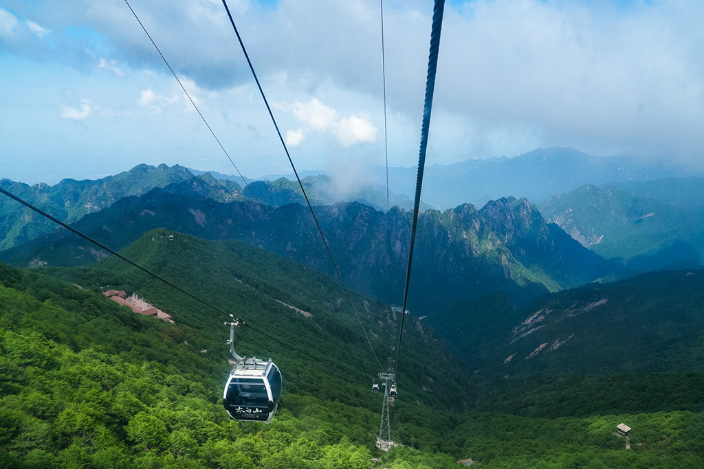登臨太白山 解鎖一步一景的天然清涼盛景